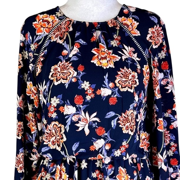 Eliza J Tiered Ruffle Sundress with 3/4 Bishop Sleeves Size 10 - Picture 3 of 11